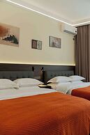 Wuyi Whispering Maple