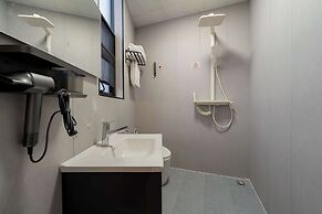 Wuyi Whispering Maple