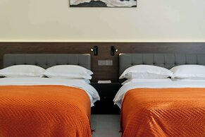 Wuyi Whispering Maple