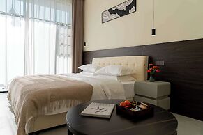 Wuyi Whispering Maple