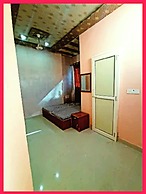 Hotel Saraswati Atithi Bhawan Vrindavan