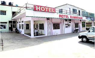 Hotel Ramnivas Hotel-Restaurant Udaipur