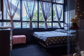 Mona Lisa Guest House