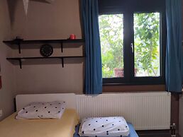 Mona Lisa Guest House