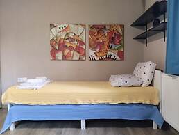 Mona Lisa Guest House