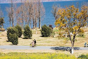Dali Water Cloud Pavilion Ocean View