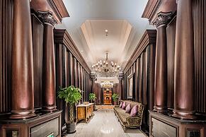 Paris Hotel