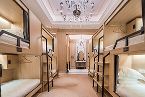 Paris Hotel