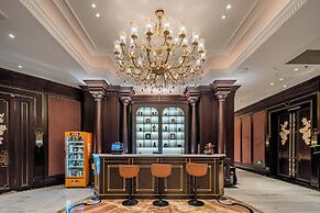 Paris Hotel
