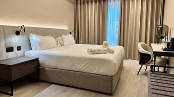Aste Hotel