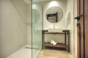 Aste Hotel
