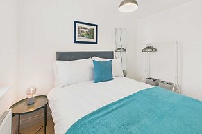 Host Stay Clearwell Gardens