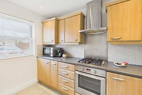 Host Stay Clearwell Gardens