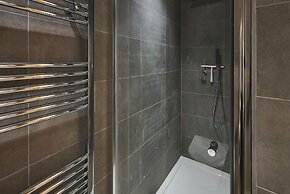 Host Stay Eton House