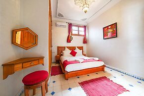 Luxurious Aghmat Villa With Private Pool and Panoramic Mountain Views