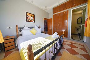 Luxurious Aghmat Villa With Private Pool and Panoramic Mountain Views