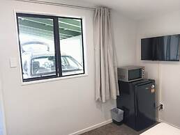 1 Double Beds Studio 95 Aquirus Drive