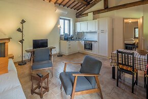 Cottage Monti Pet Friendly Shared Pool