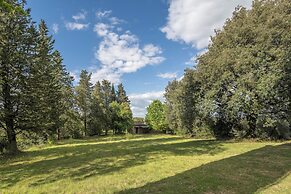 Cottage Monti Pet Friendly Shared Pool