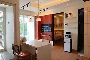 Lush Lakeside - Citra Luxury Apartments