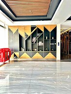 Lush Lakeside - Citra Luxury Apartments