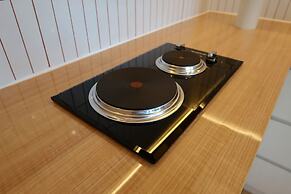 Lush Lakeside - Citra Luxury Apartments