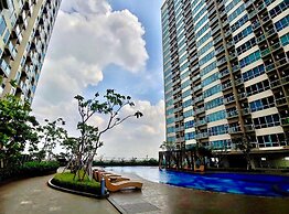 Lush Lakeside - Citra Luxury Apartments