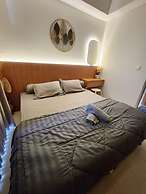 Green Sedayu Apartment by Emily