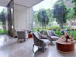 Green Sedayu Apartment by Emily