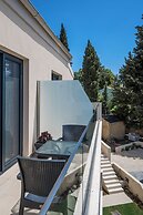 The 7 Suites, An Elegant Living in Ipsos by Konnect