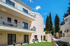 The 7 Suites, An Elegant Living in Ipsos by Konnect