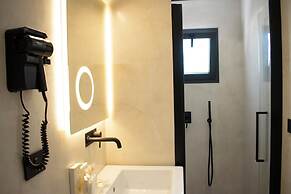 Kalinifta Rooms Luxury Style