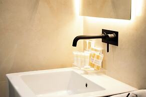 Kalinifta Rooms Luxury Style