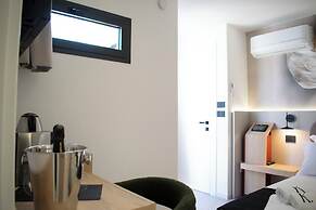 Kalinifta Rooms Luxury Style