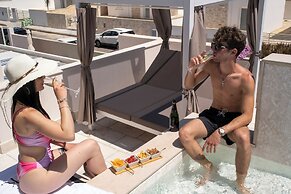 Kalinifta Rooms Luxury Style