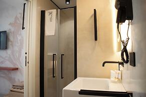 Kalinifta Rooms Luxury Style