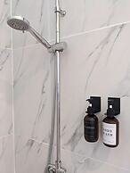 Sublime Tahiti Beach Retreat