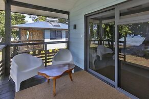 Sublime Tahiti Beach Retreat