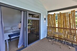 Sublime Tahiti Beach Retreat