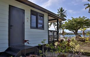 Sublime Tahiti Beach Retreat