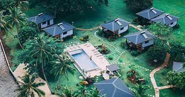 Sublime Tahiti Beach Retreat