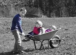 Charming Apartment in Goldegg, Austria - Mountain Views & Private Entr