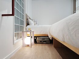 The Road Minihotel