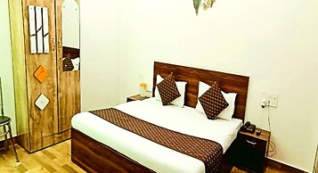 Hotel The NV Grand Palace Vrindavan