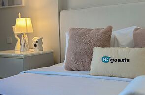 HiGuests - La Rive Classy 2BR & Balcony