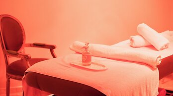 Rahoni Cronwell By Diomedes Group