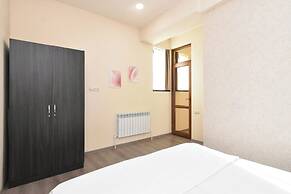 Comfort apartment on Teryan 8