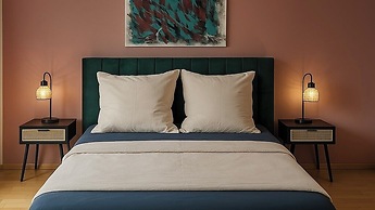 Aurora Living – 15 Min Airport | Business Design Apartments