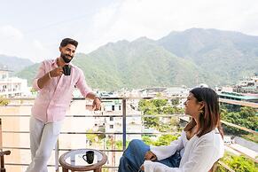 Moustache Select Rishikesh
