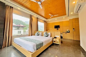 Moustache Select Rishikesh